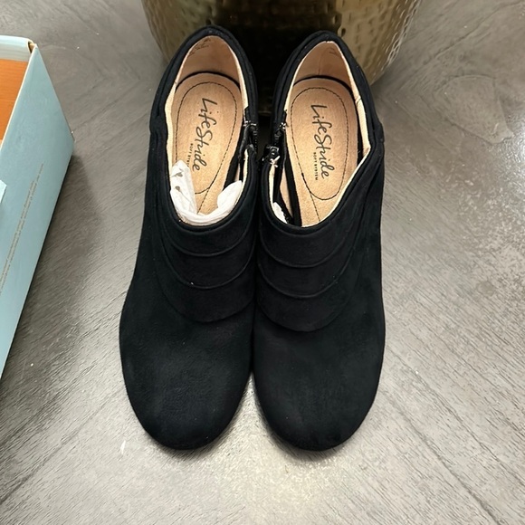 LIFESTRIDE Corie Shooties - Picture 9 of 12